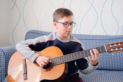 cours de guitare enfant